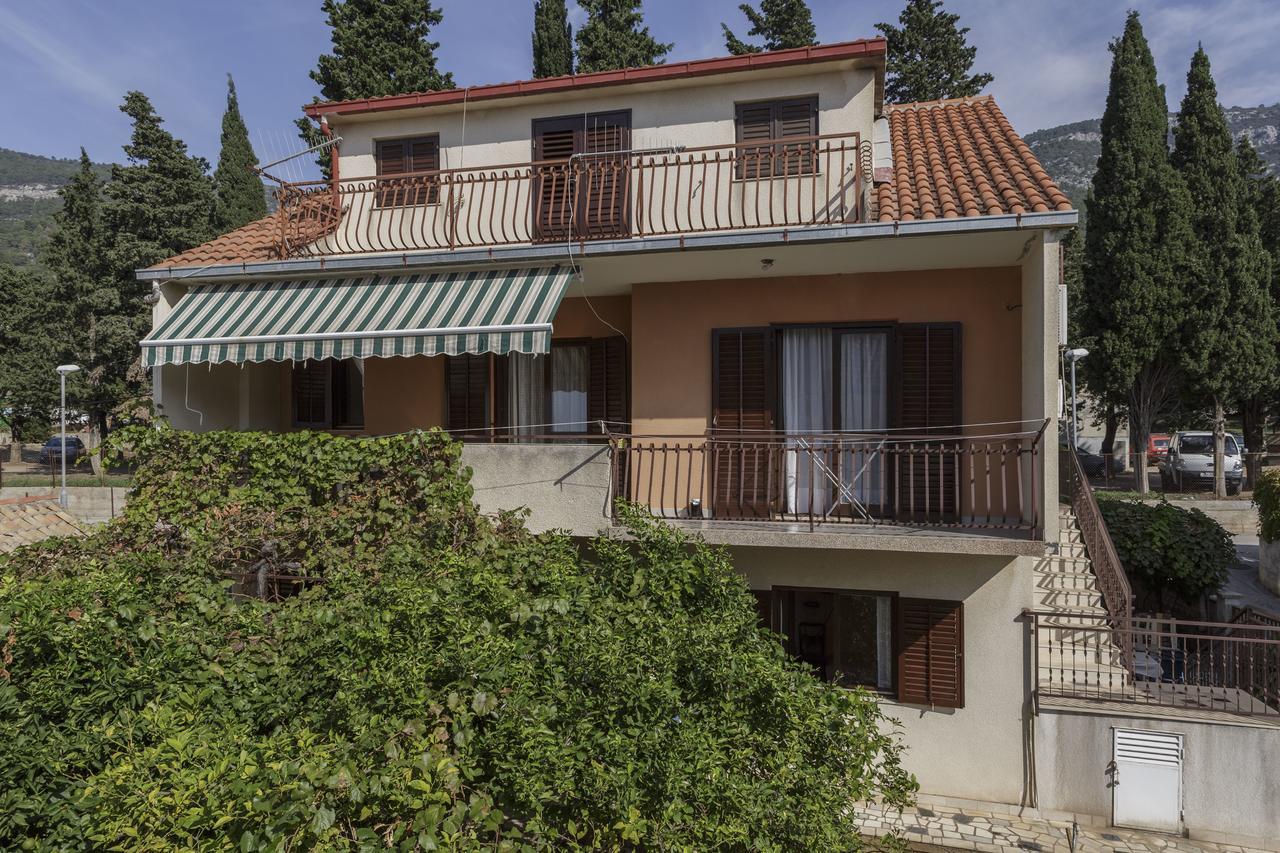 Apartmani Jordana Komiža المظهر الخارجي الصورة