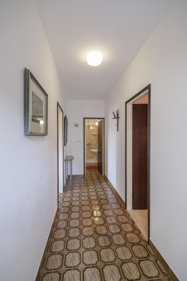 Apartmani Jordana Komiža المظهر الخارجي الصورة