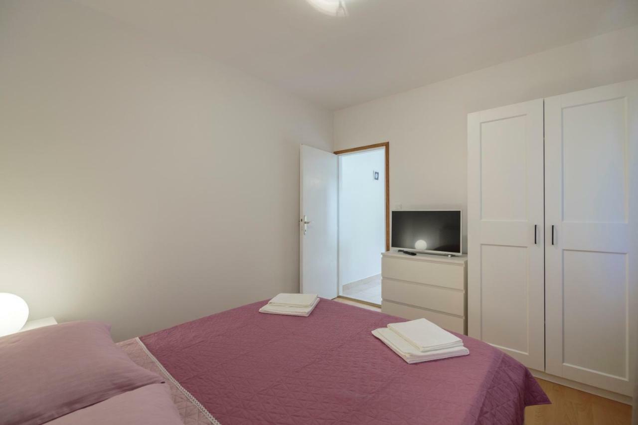 Apartmani Jordana Komiža المظهر الخارجي الصورة